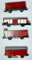 Lot de 4 wagons Marklin avec fin de convoi éclairé
