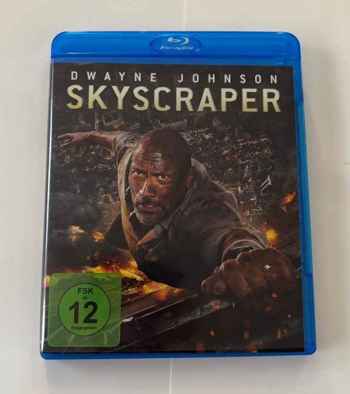 Tutti i DVDs: Skyscraper (2018)Dwayne Johnson Blu-ray – Usato da lupfig venduto da maniacs666