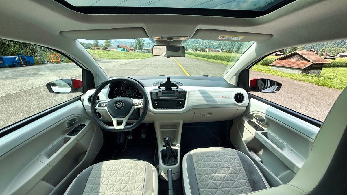 VW Autos: VW UP 1.0 TSI BMT beats – Gebraucht aus Dübendorf von Nawinspi 6