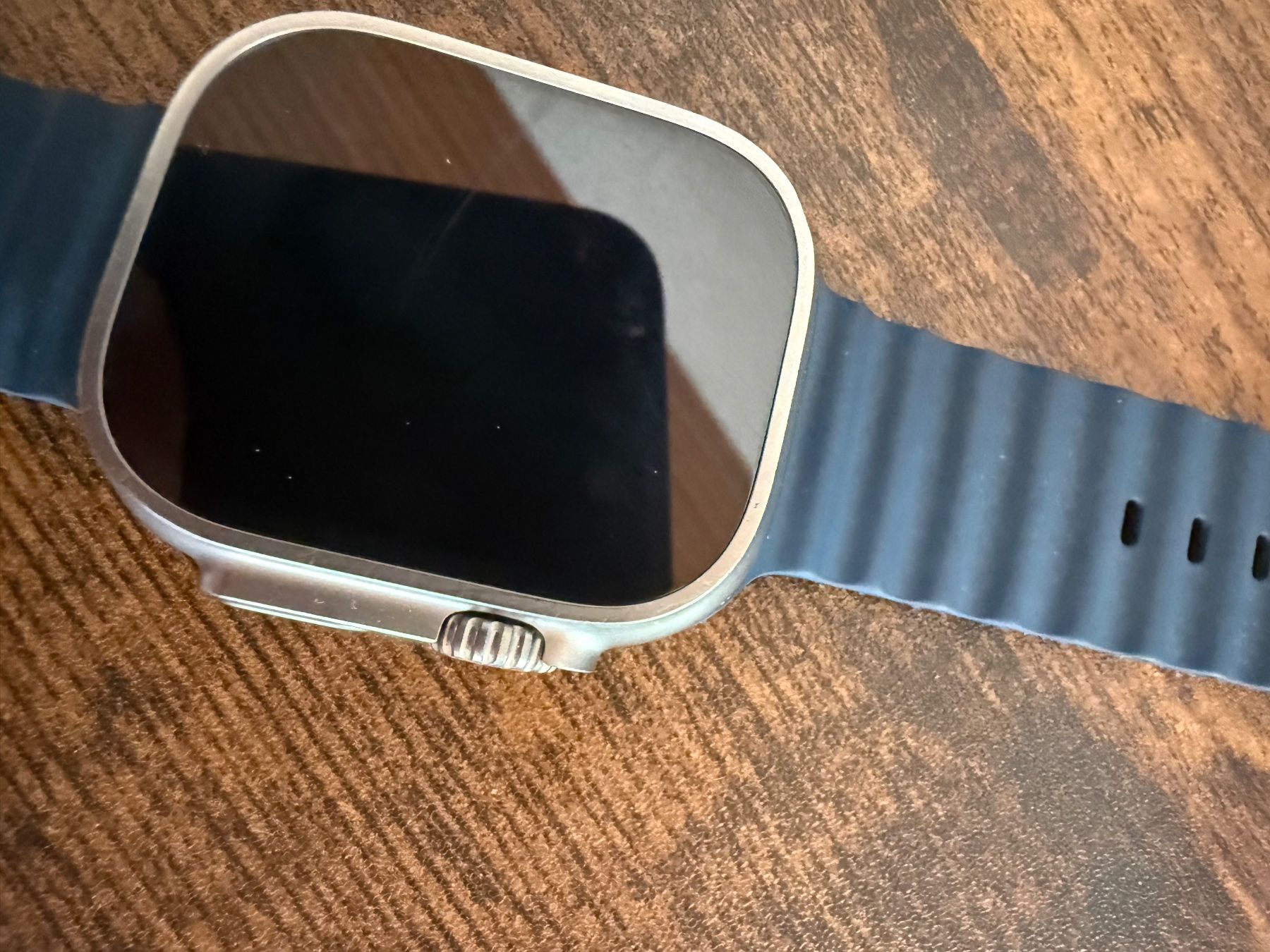 Apple Smartwatch: Apple Watch Ultra2  49mm GPS + CELLULAR – Usato da Zürich venduto da mar_8yn2 1