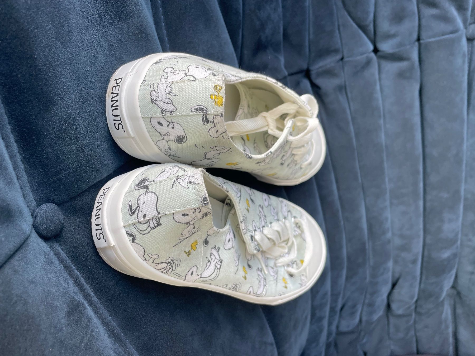 H&M Scarpe da uomo: Snoopy Canvas Sneakers von H&M Grösse 41 – Nuovo (secondo la descrizione) da Richterswil venduto da Jolipoisson 2
