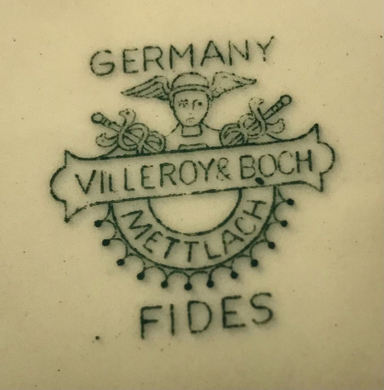 Villeroy & Boch Piatti: alter Teller von Villeroy & Boch blaue Randmusterung – Usato da Zürich venduto da gigimai67 3
