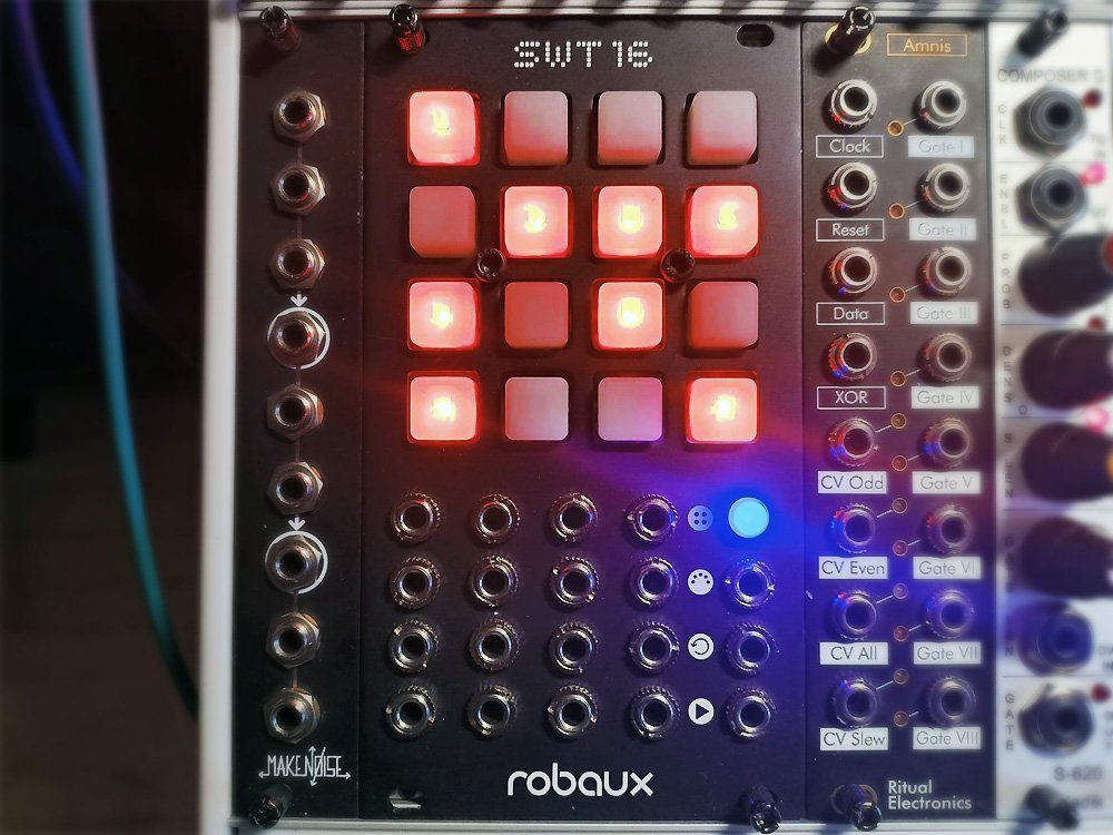 Strumenti musicali: Robaux SWT16 Eurorack Trigger Sequencer – Usato da Knonau venduto da der_Alexan