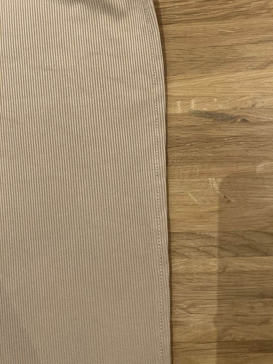 Shein Gonne: Beige slit skirt – Nuovo (secondo la descrizione) da Adliswil venduto da avatar83 2