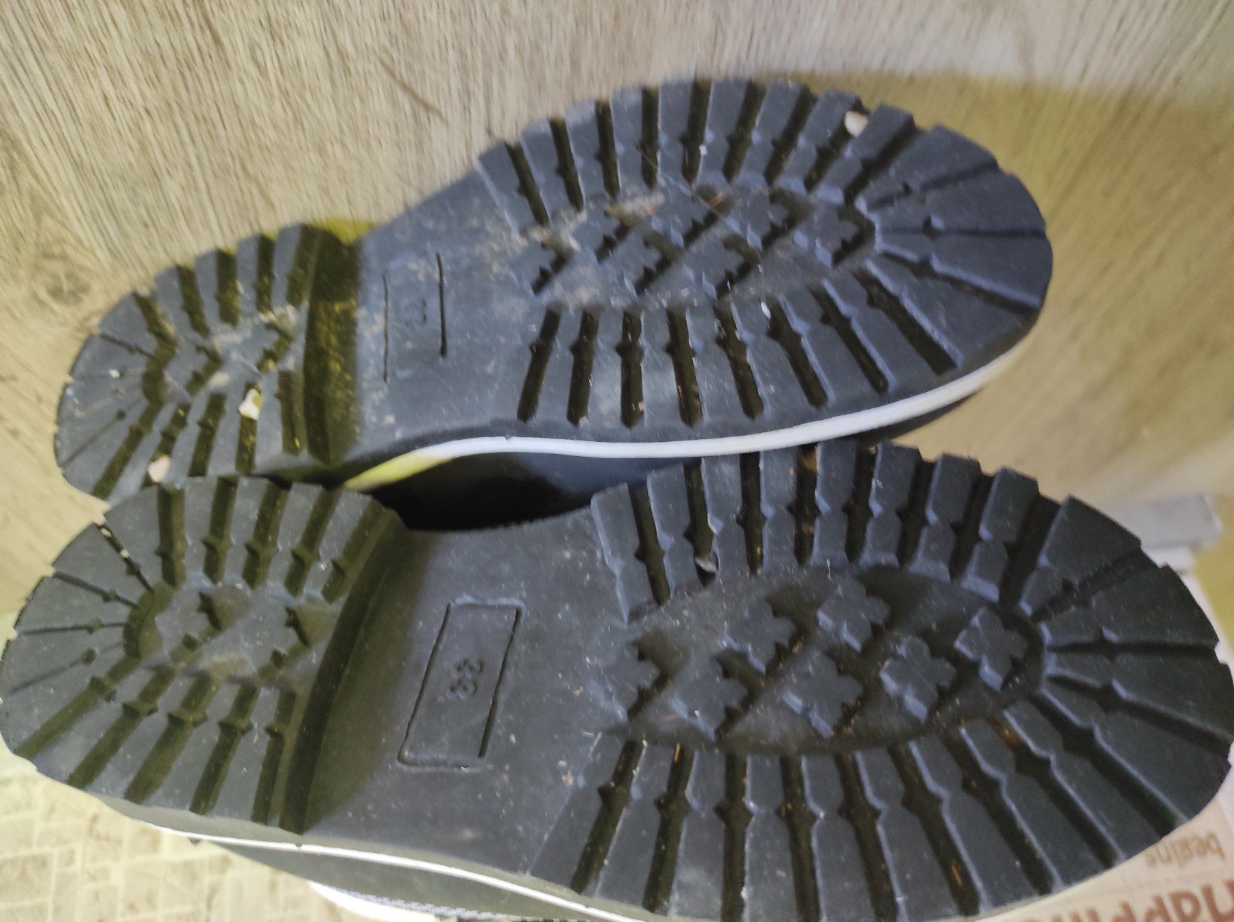 Scarpe per ragazze: Bottines fille p.33-33,5 – Usato da Renens VD venduto da cla_7zv5 2