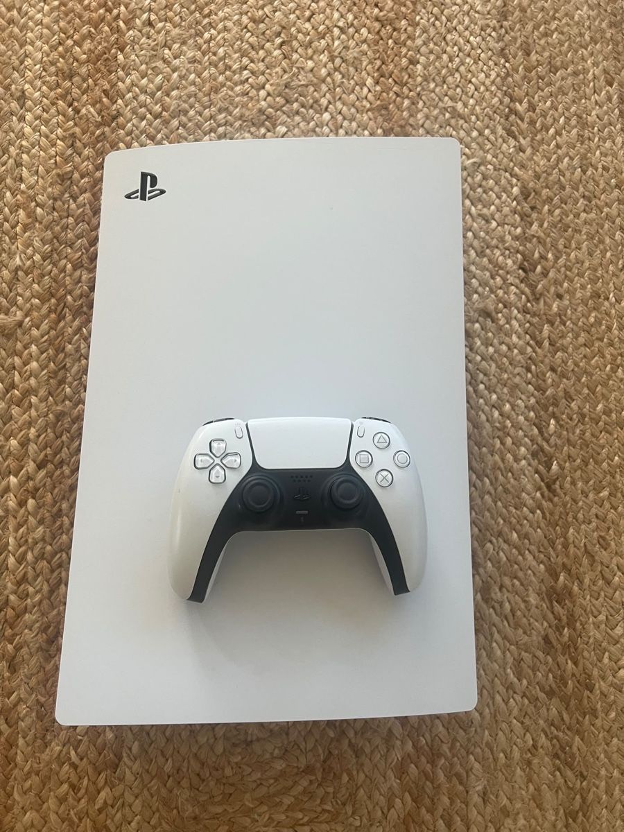 Sony Konsolen: PS5 mit DualSense Controller, HDMI-Anschluss defekt. – Defekt aus Allschwil von jen_69xy