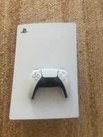 PS5 mit DualSense Controller, HDMI-Anschluss defekt.