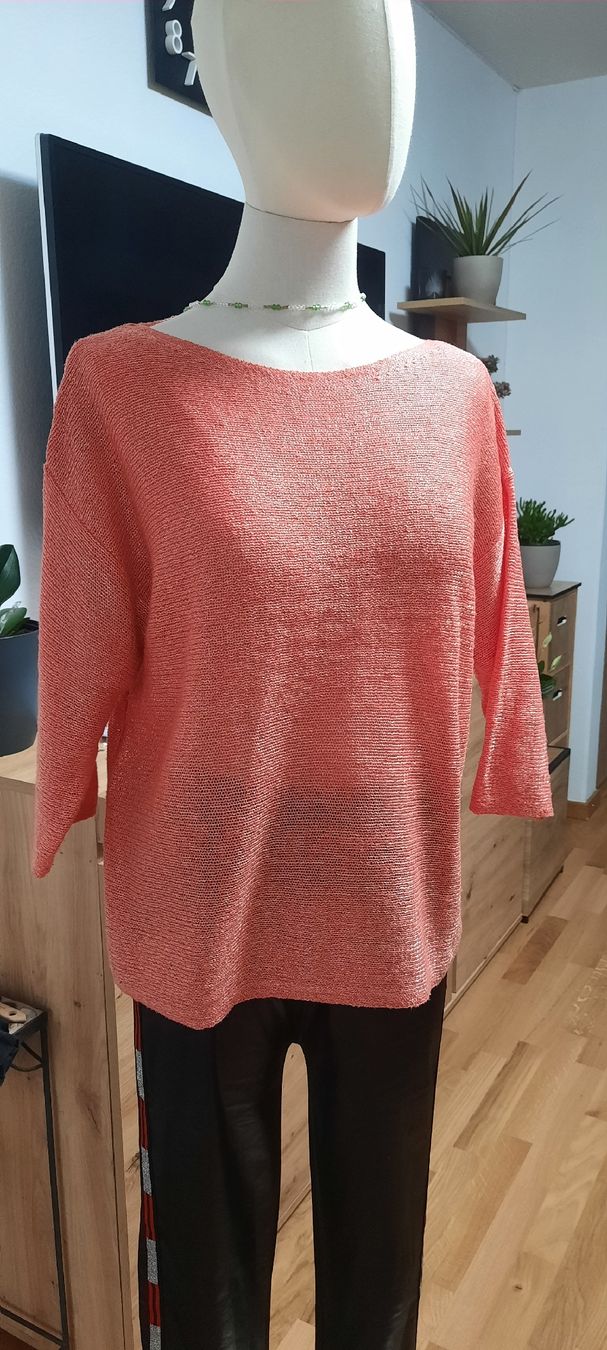Maglioni & Felpe: Strick Pullover, korallefarben, Gr. M n – Usato da Solothurn venduto da lsc_pf99 1