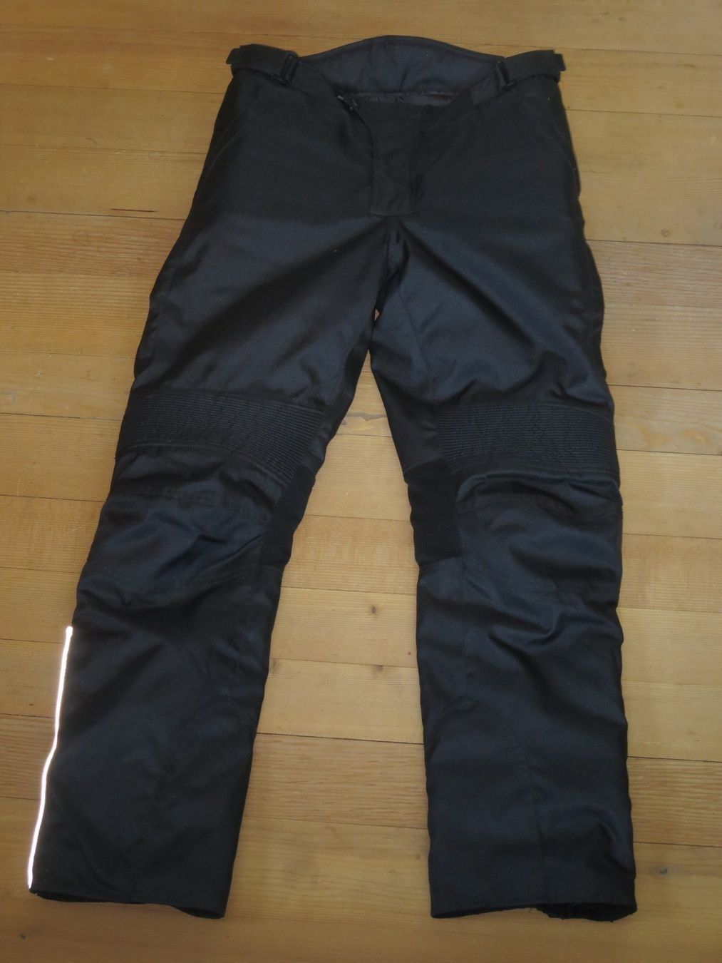 Hosen: Motorradhose Grösse L mit Protektoren & Thermofutter – Gebraucht aus Oberdorf NW von saurus94 1