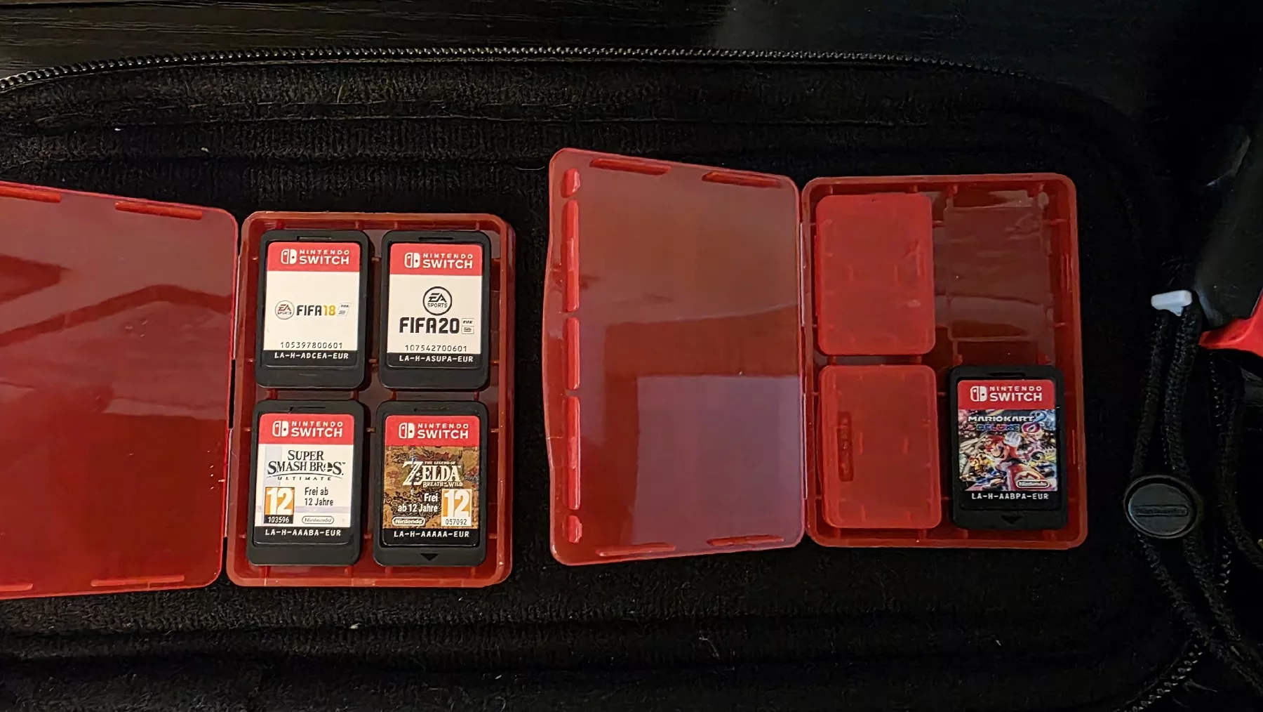Nintendo Konsolen: Nintendo Switch Set, Pro Controller + Spiele – Gebraucht aus Grenchen von Akarrgaming 1