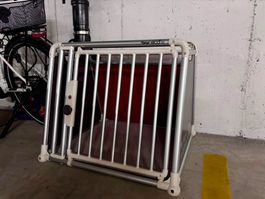 Hundebox für Auto / Cage à chien pour voiture