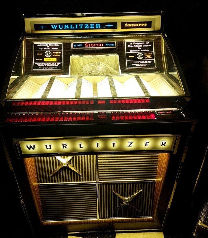Wurlitzer Musiktruhen: Wurlitzer Jukebox Model 2900 – Defekt aus Geroldswil von jukeman 1