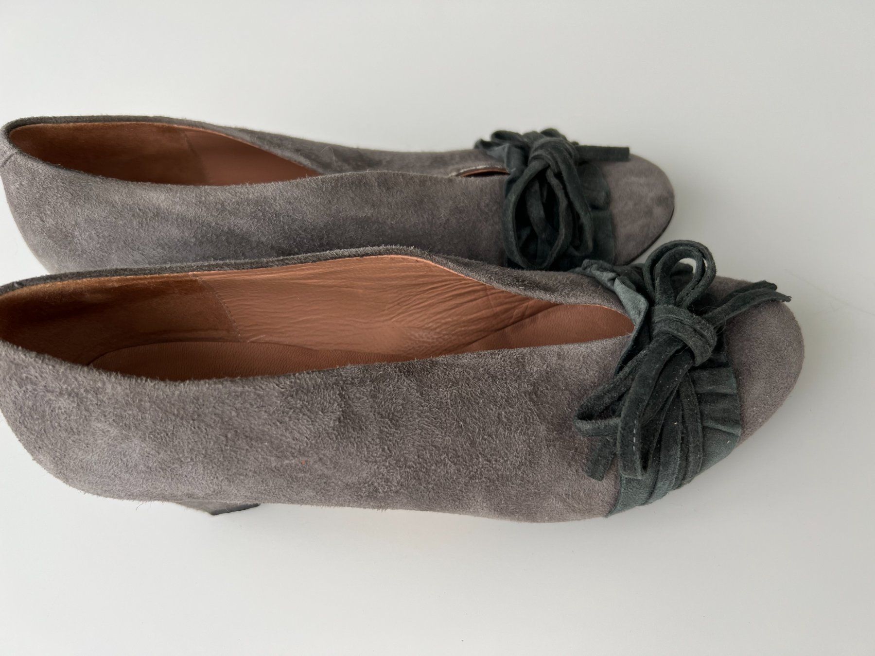 Scarpe da donna: MIMO Venezia, Leder Schuh hellgrau Gr. 36 – Usato da Füllinsdorf venduto da Sunnebliemli7 1