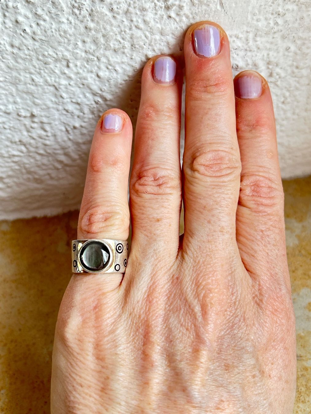Ringe: Silberring mit Muschel happy (53) – Gebraucht aus Dittingen von Bijoubelle 1