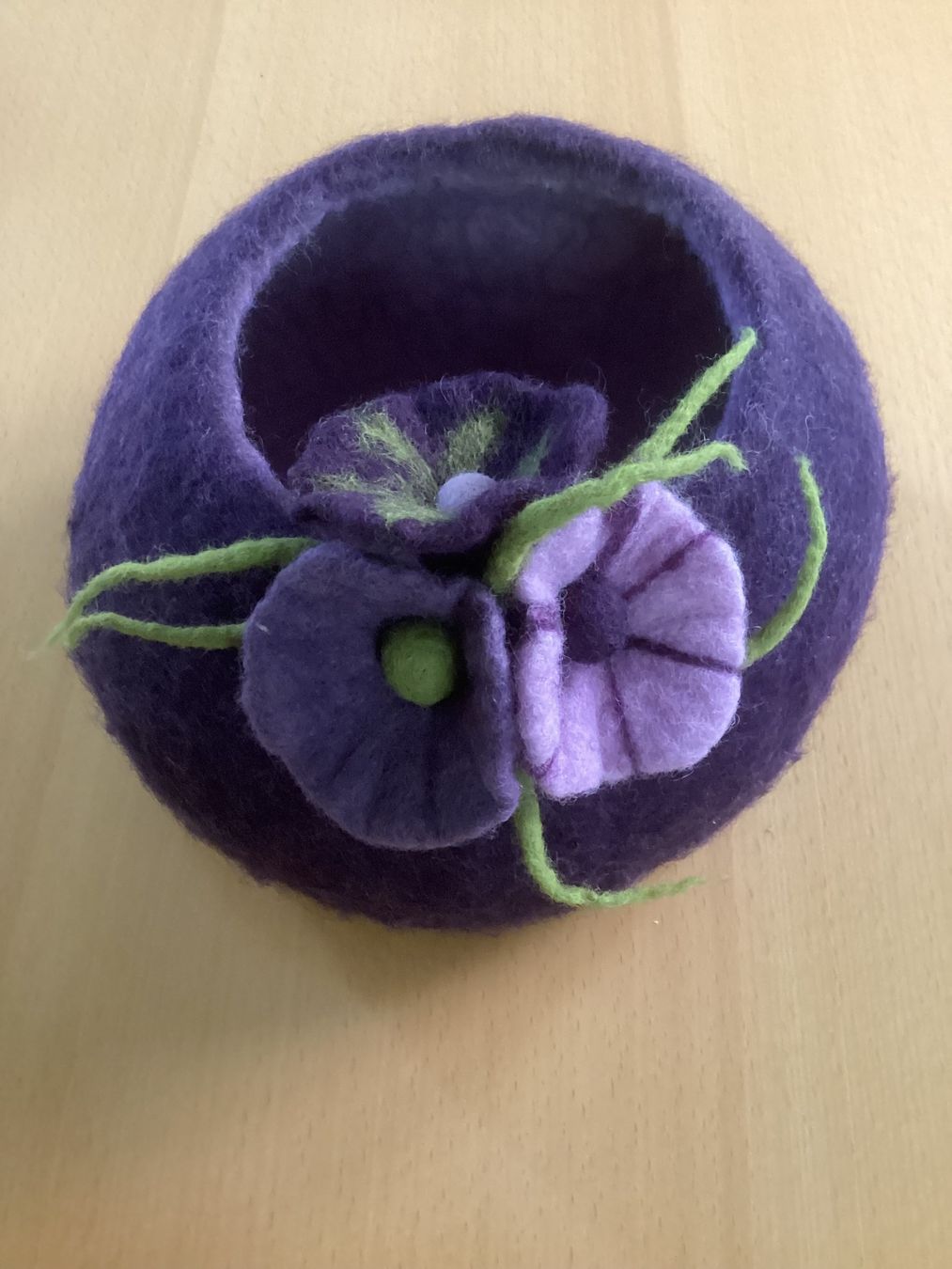 Tutte le decorazioni: Handgemachte Filzschale, violett, lila – Nuovo (secondo la descrizione) da Muttenz venduto da bar_ws7n