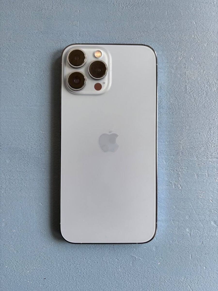 Apple Portables: iPhone 13 Pro Max - 128 GB – D'occasion à Biel/Bienne par rol_xl2c