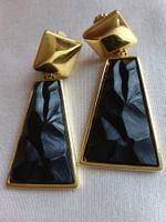 Alte JET Ohrclips, schwarz in Gold, ca 1960er