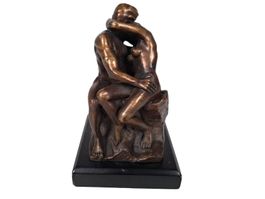 Replik von Rodins „Der Kuss“