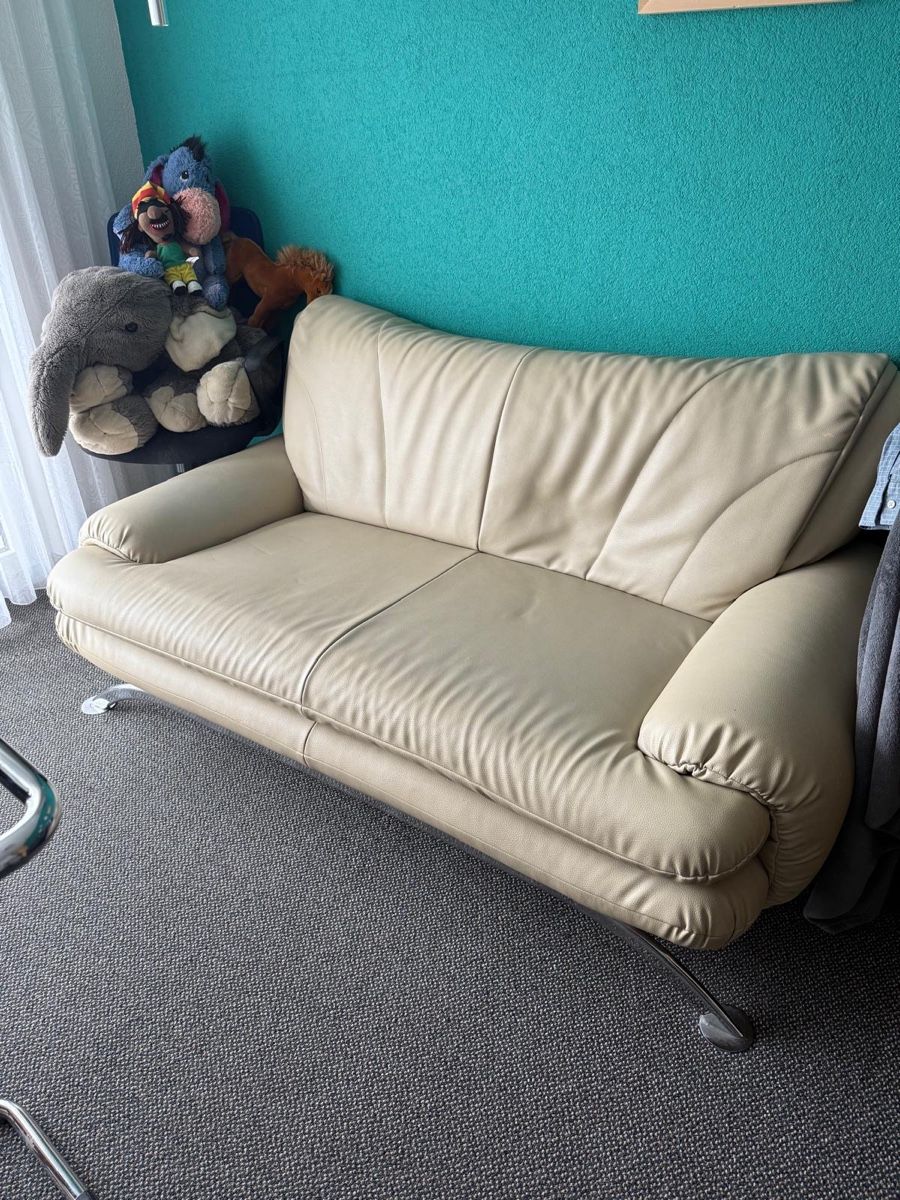 Sofas: Sofa / Couch / Lounge in Beige – D'occasion à Zürich par alivasalli 1