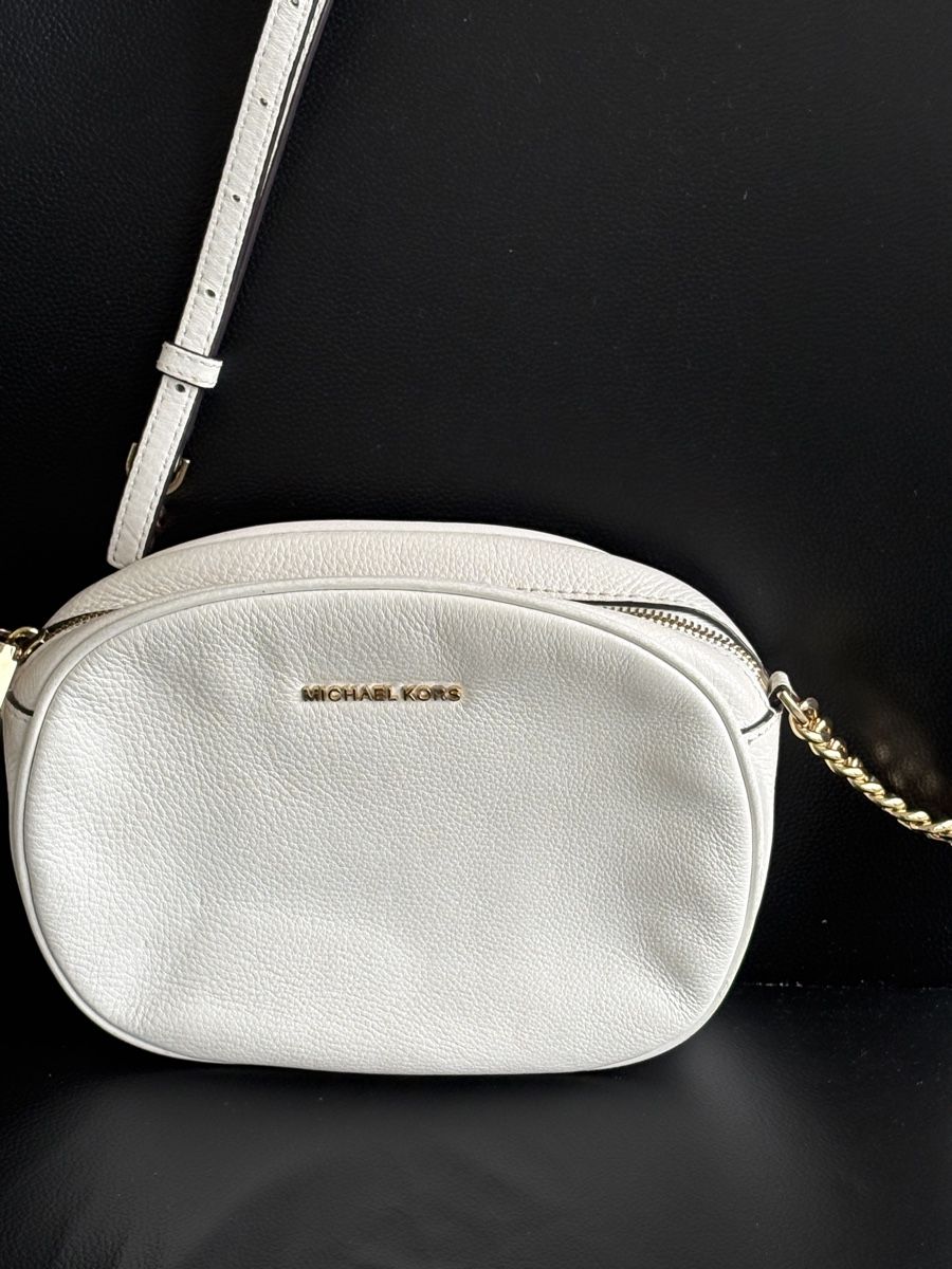 Michael Kors Taschen für Damen: Michael Kors Umhängetasche – Gebraucht aus Rüti ZH von Hanibal56