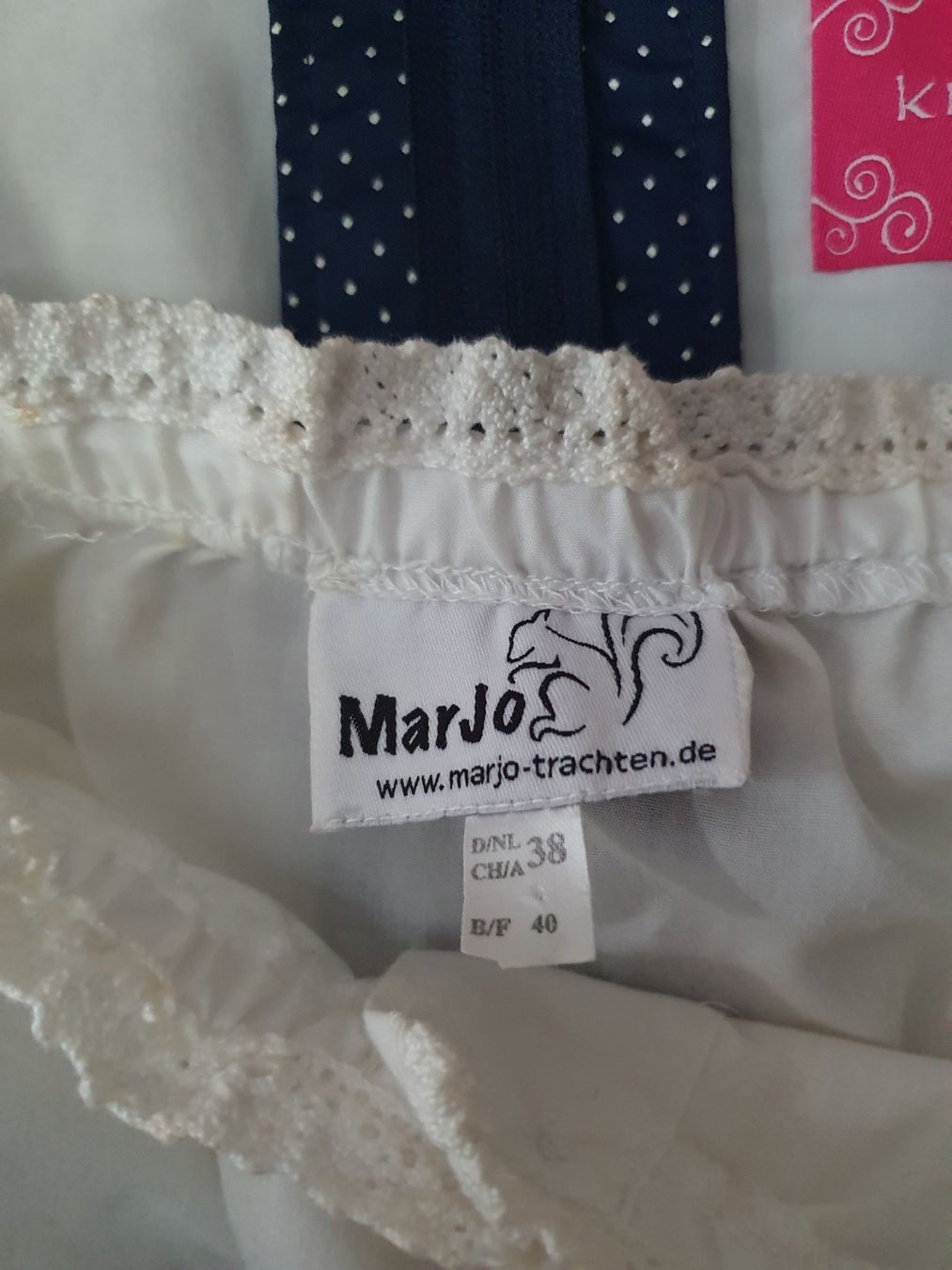 Krüger Robes: Krüger Dirndl mit Bluse Gr. 36/38 – D'occasion à Winterthur par Natascha_1994 4