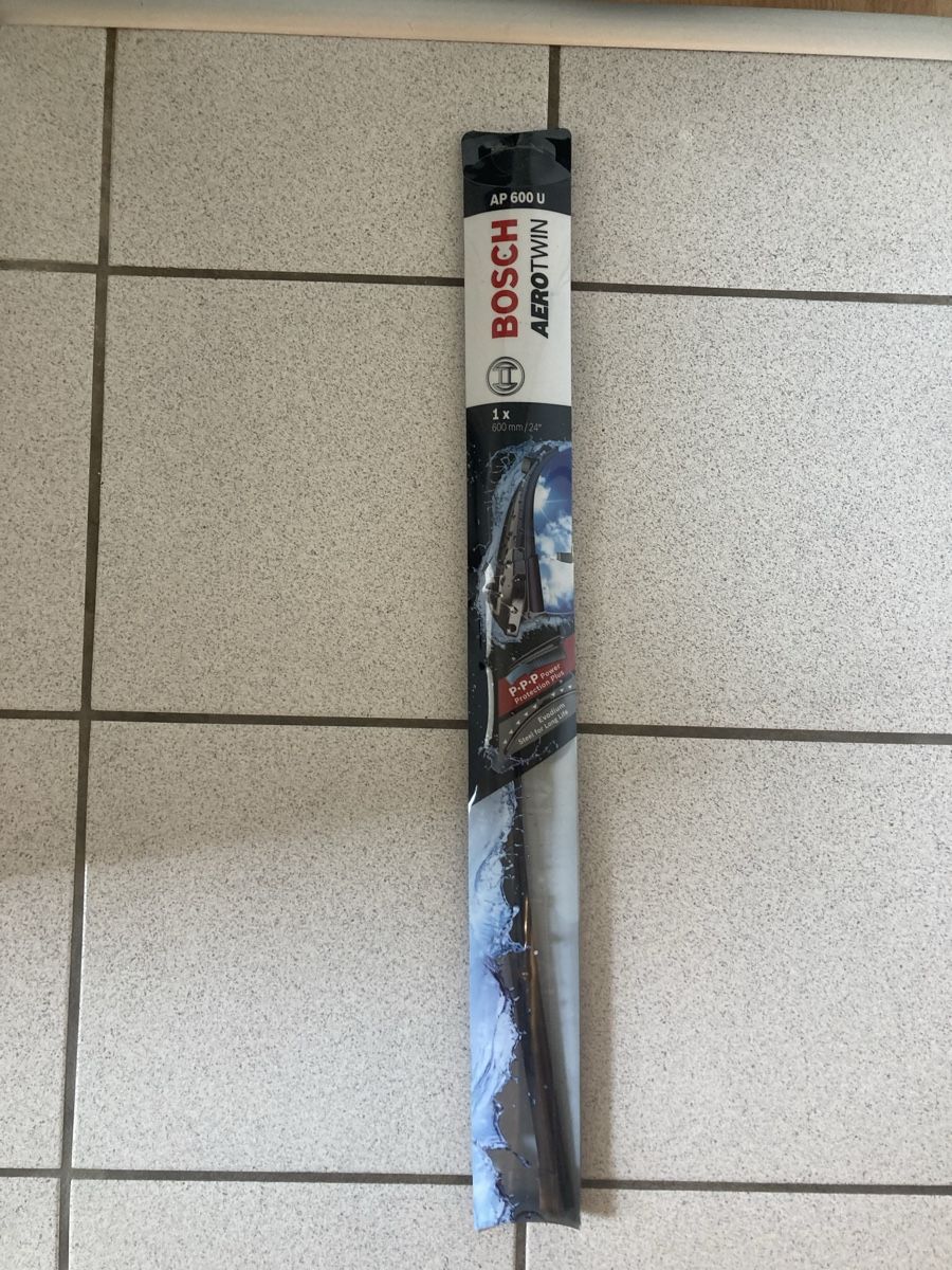 Toutes les pièces auto: Scheibenwischer Bosch AP 600 U – Neuf avec emballage d'origine à Burg AG par Apollomond 1