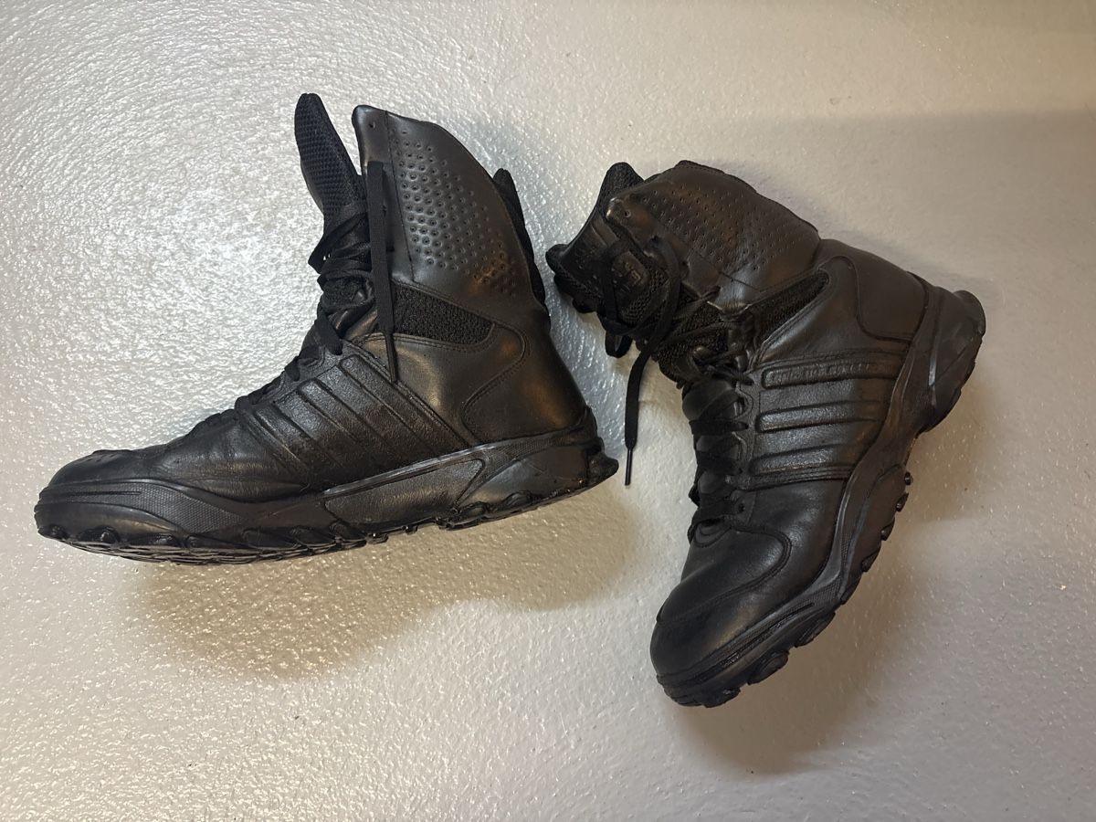 Adidas Chaussures hommes: Kampfstiefel Adidas Grösse 44 2/3 – D'occasion à Neerach par Opahl 3