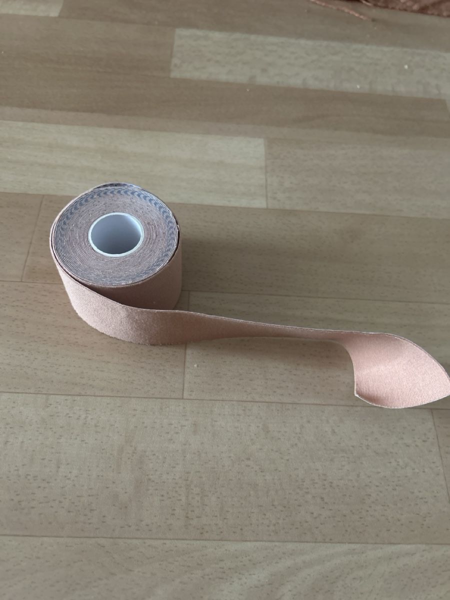 Altra biancheria intima: Rolle Nude Tape – Usato da Zürich venduto da xeniiilou