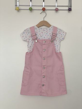 Latzkleid Gr.98