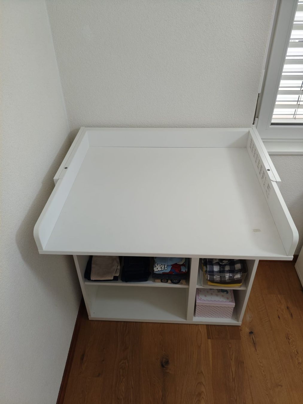 Fasciatoi & Accessori: Changing Table with Bébé-jou Mat White Good Condition – Usato da Delémont venduto da bar_wq6t 1