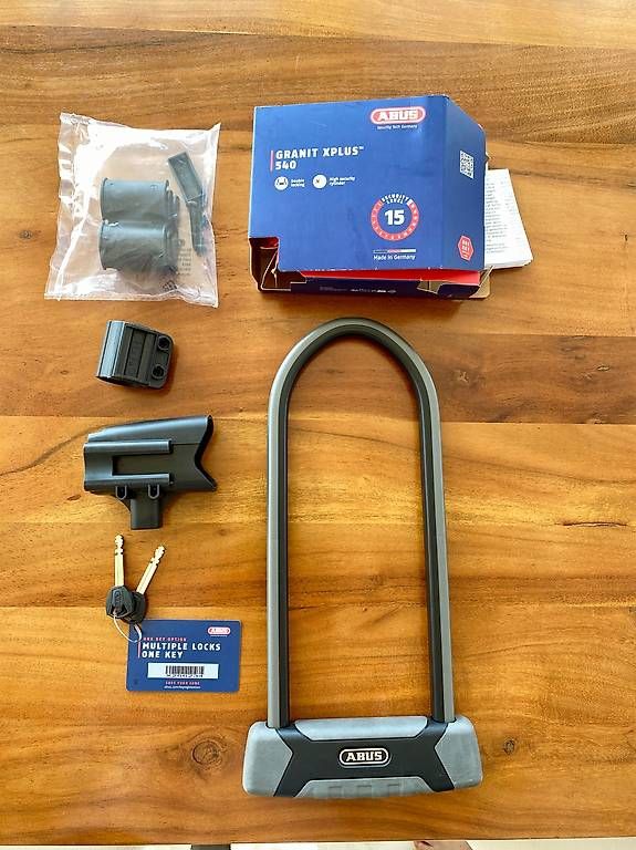 Abus Lucchetti: Veloschloss Abus Granit XPlus 540 - NEU – Nuovo e nell'imballaggio originale da Luzern venduto da apa_vhd6