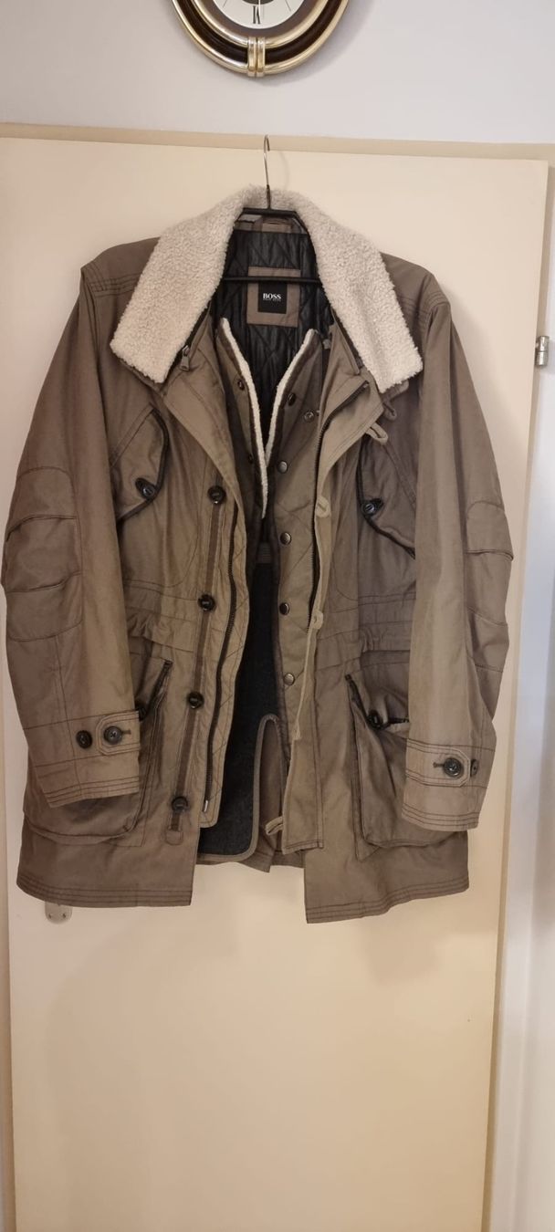 Hugo Boss Jacken: Hugo Boss Gr. 54 – Gebraucht aus Luzern von Edii025