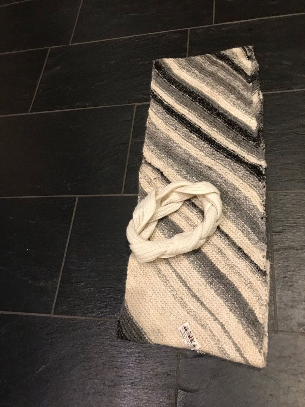 Foulard & Sciarpe: Schal und Stirnband – Usato da Zumikon venduto da Uranus88 1