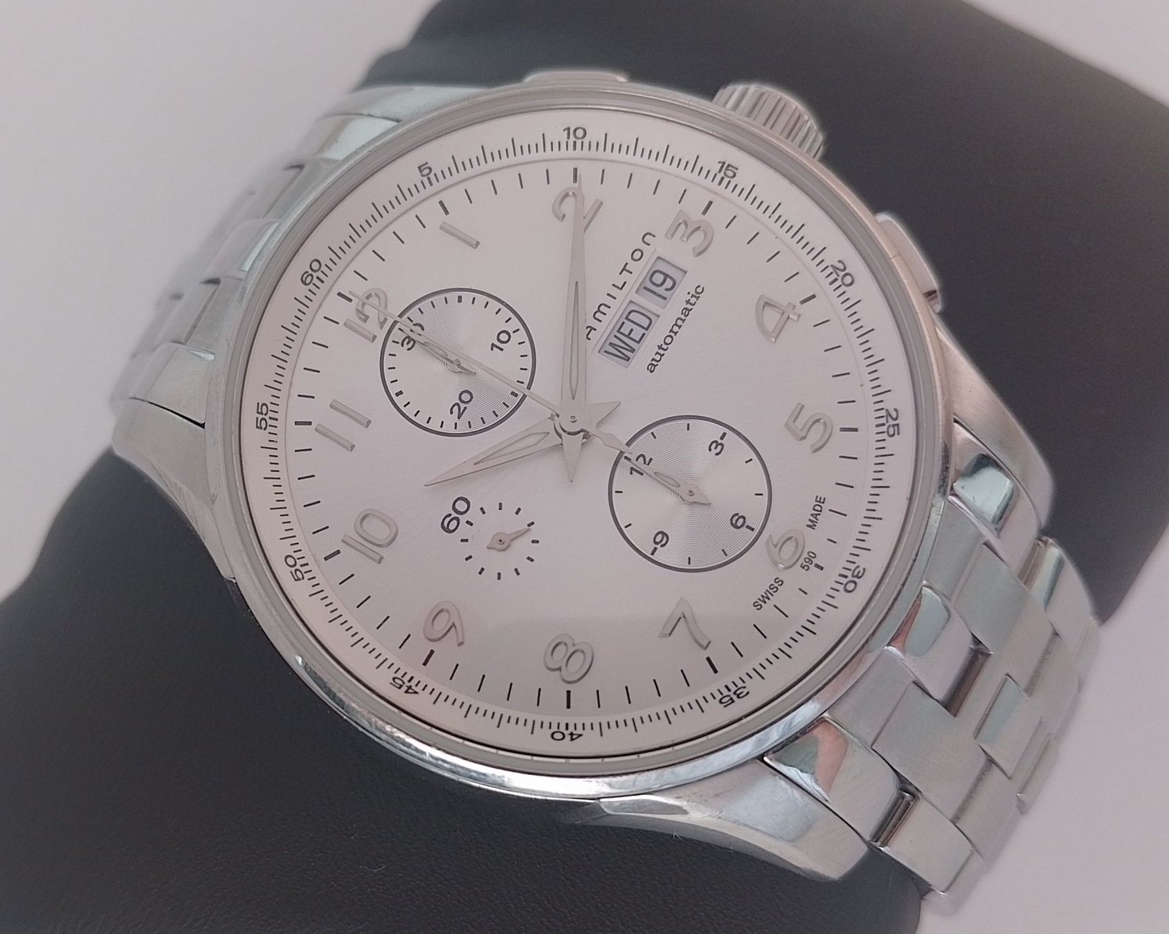 Hamilton Uhren: Hamilton Jazzmaster Maestro Auto Chrono 45mm (Ref. H327161) – Gebraucht aus Basel von Givens_Watches 1
