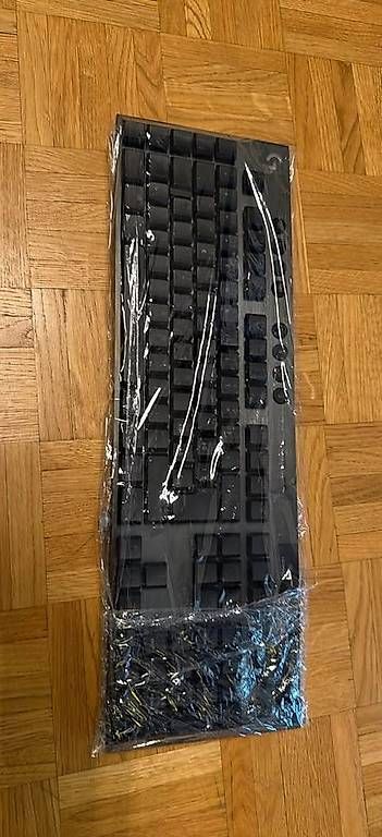 Tastaturen: Logitech G915 LIGHTSPEED  Tactile – Neu und originalverpackt aus Meyrin von dianalopes 4