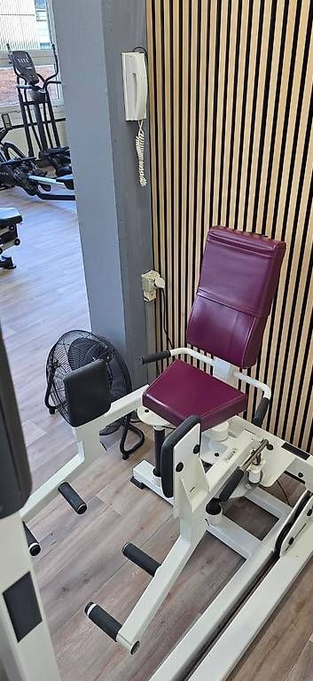 Toutes les machines: Abduktor maschine – D'occasion à Reinach BL par inf_2lmk 1