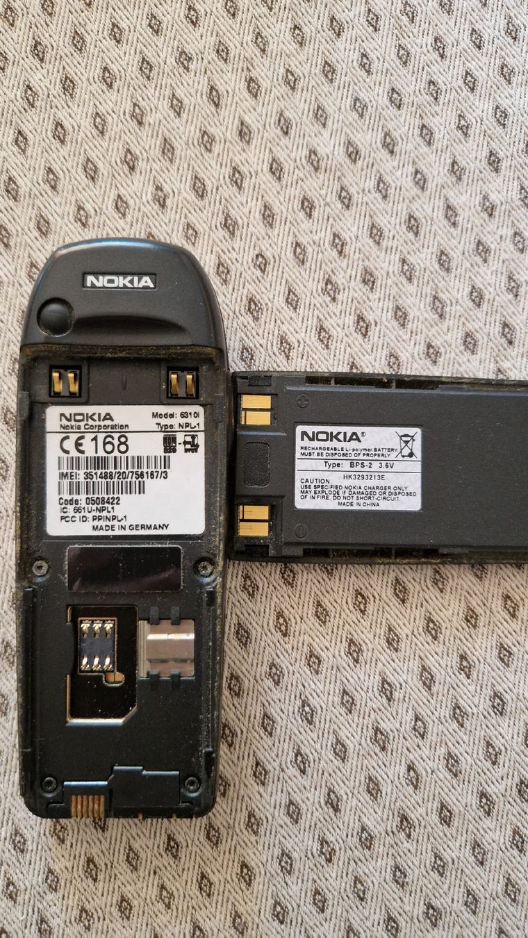 Nokia Telefoni cellulari / Smartphones: Nokia 6310i - Klassiker Handy – Usato da Kerns venduto da dreamer8381 1
