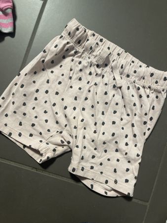 Sommer-Shorts von H&M, Gr. 92, Pünktchenmuster,