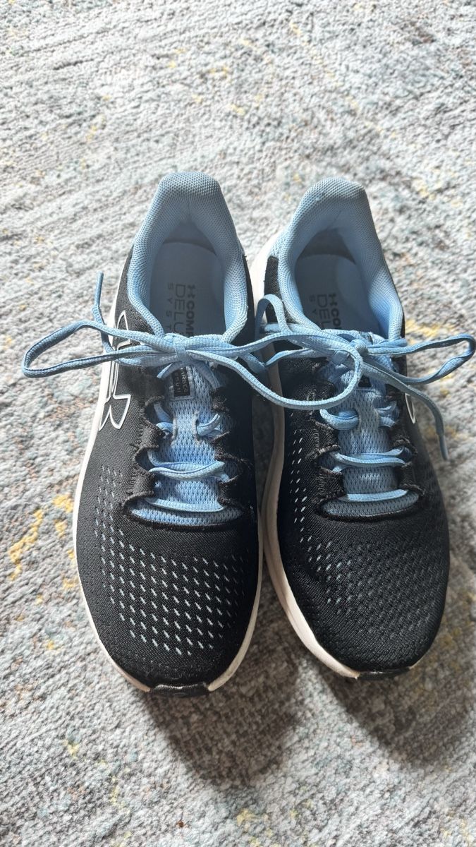 Under Armour Chaussures femmes: Under armor trainers – D'occasion à Tegna par rio_xr9n 2