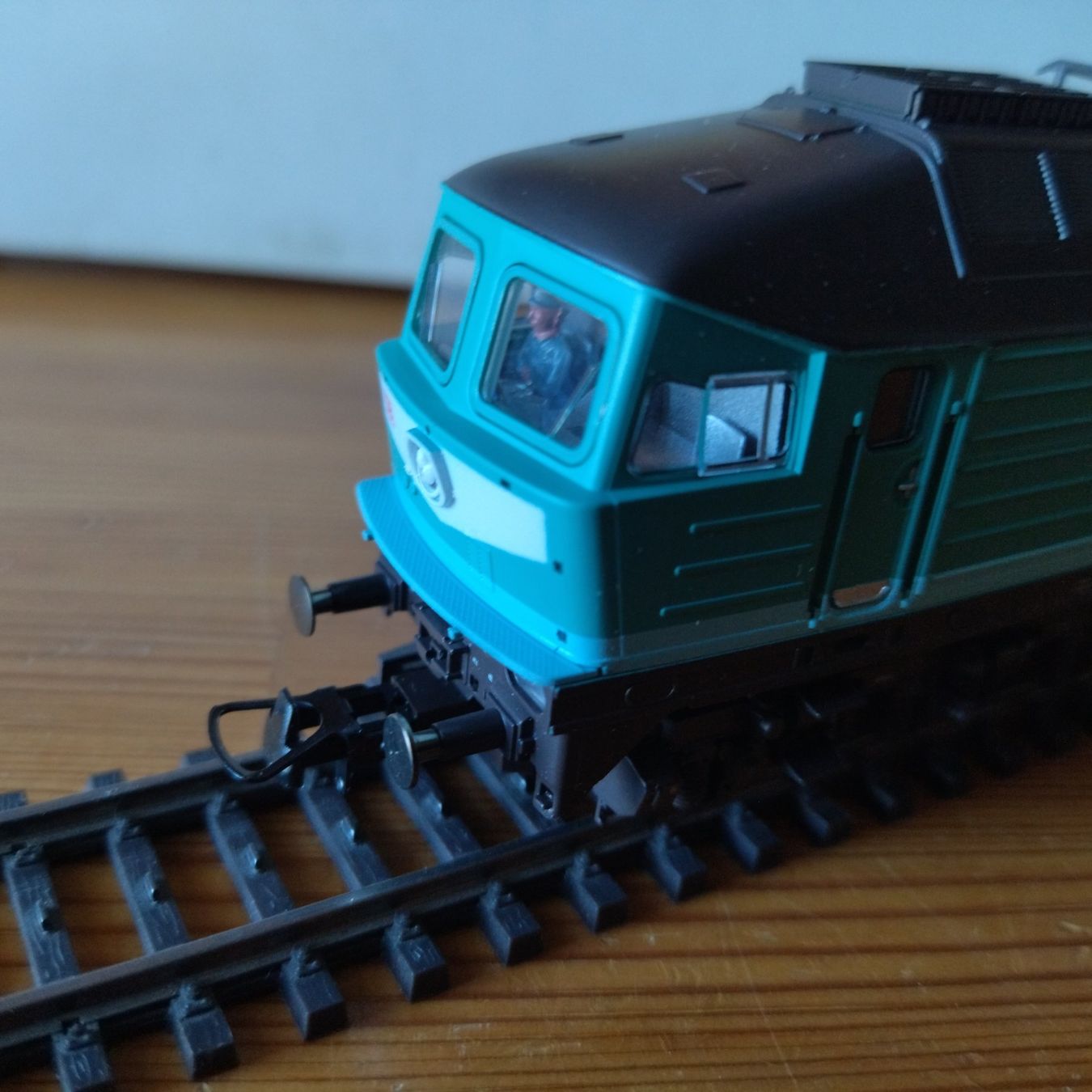 Roco Modelleisenbahnen: Roco Lok 43707 (806) – Gebraucht aus Basel von BeanieUp 3