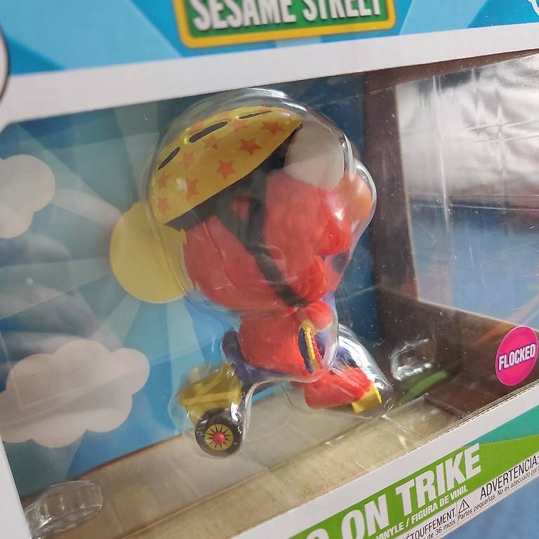 Statuette: Elmo on Trike Funko Pop Flocked – Usato da Kaiseraugst venduto da RagingLobo 2