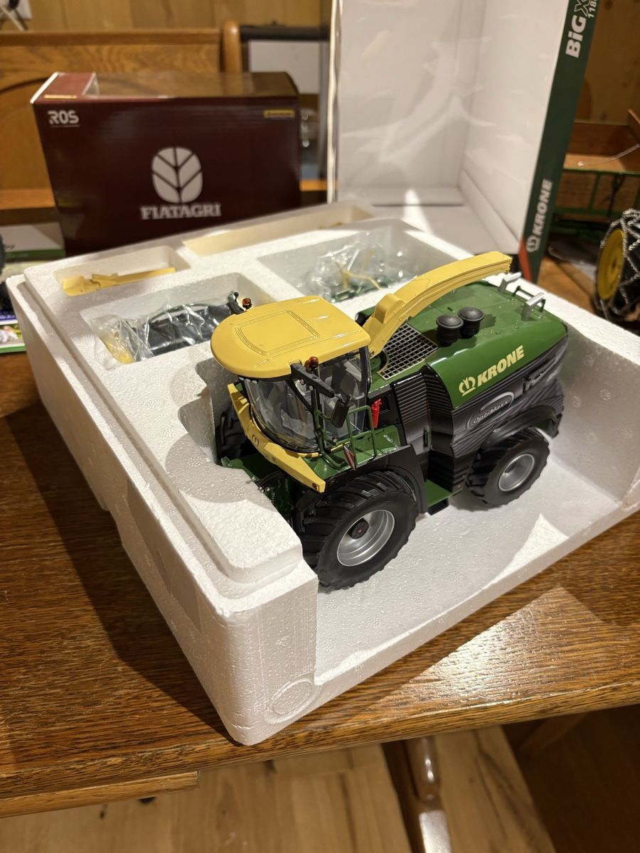 Kit di modellismo & Modellini statici: Krone big x 1180 1:32 – Nuovo (secondo la descrizione) da Maracon venduto da tro_chq5 1