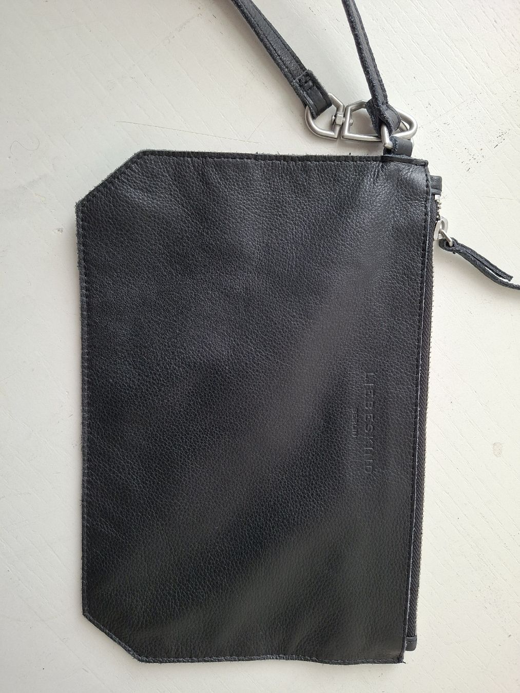Liebeskind Taschen für Damen: Tasche Clutch Pouch Leder schwarz Liebeskind – Gebraucht aus Neuenkirch von a_s_p6dq
