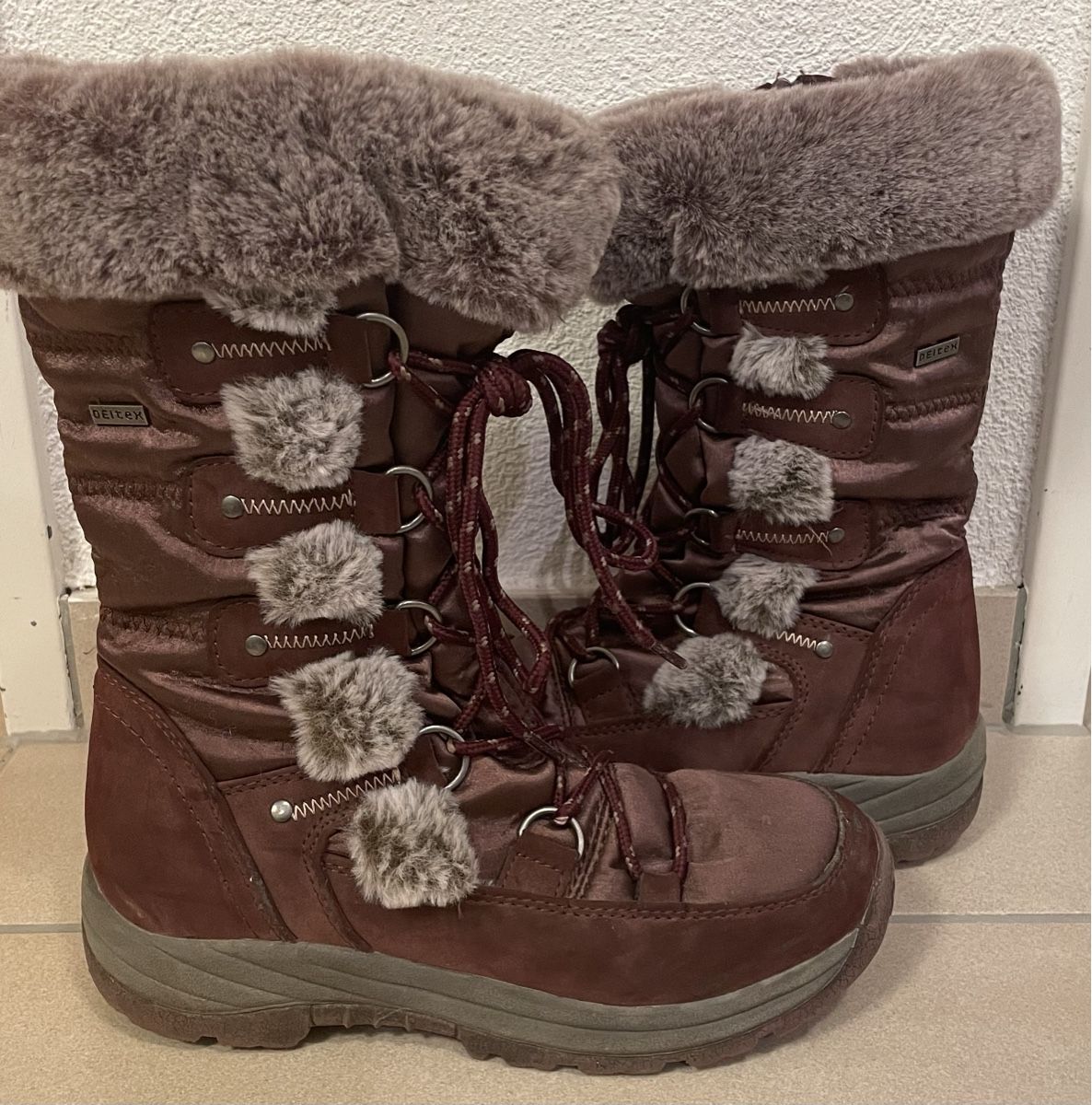 Scarpe per ragazze: Mädchen Stiefel Deltex Gr. 36 – Usato da Schaffhausen venduto da London114