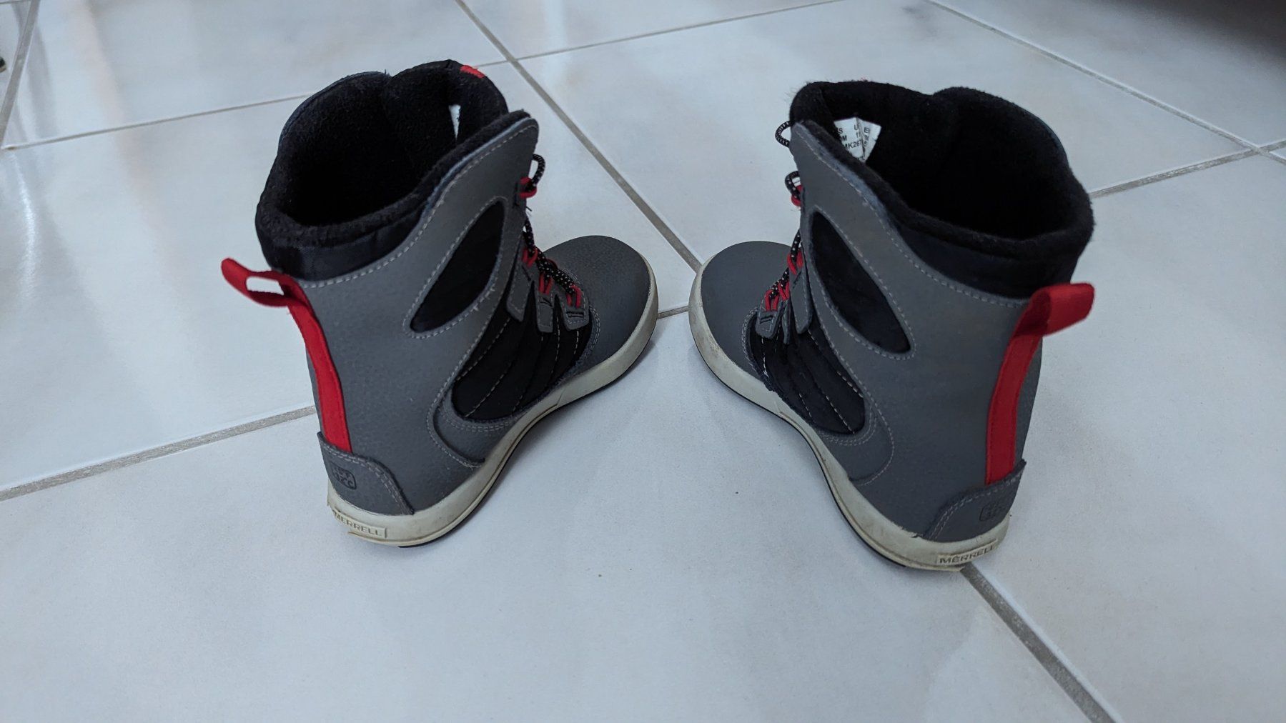 Merrell Scarpe da uomo: Merrel Schnee/Winterstiefel, Gr. 30 – Usato da Oberwil-Lieli venduto da meipa3000 1