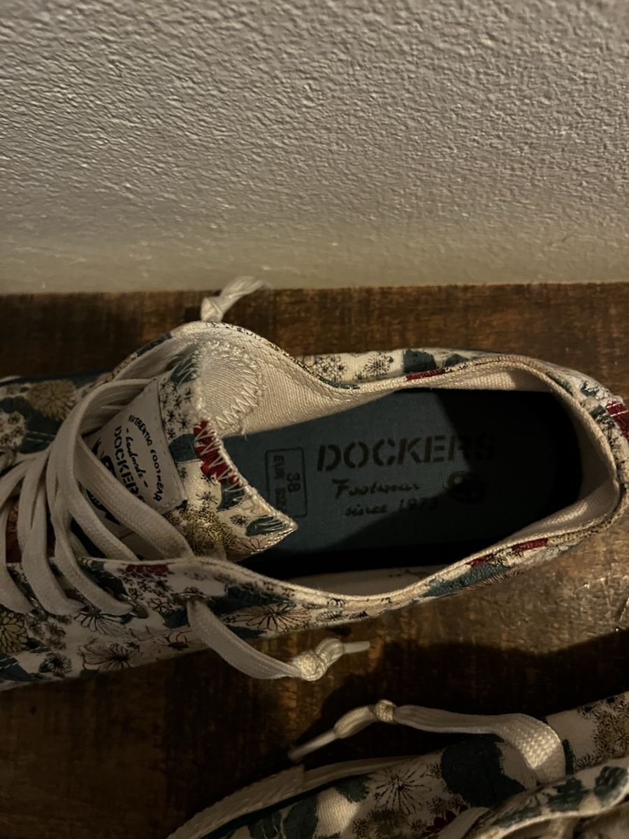 Scarpe per ragazze: Dockers Schuhe Gr. 38 Blumenmuster – Usato da Weesen venduto da D0101D 2
