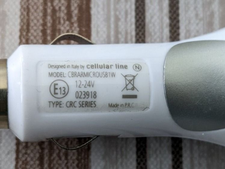 Caricabatterie: Cellular Line Kfz-Ladegerät mit integriertem Kabelaufroller – Usato da Staufen venduto da Fleby84 2
