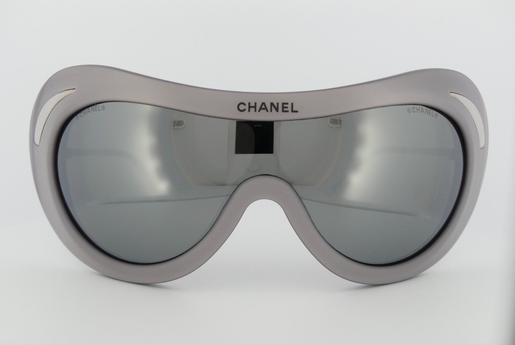 Chanel Brillen & Gläser: CHANEL Ski-/Sonnenbrille 2000, Selten – Gebraucht aus Matten b. Interlaken von kero71