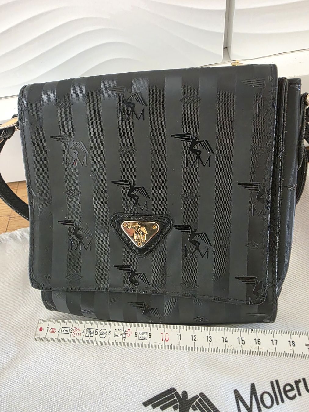 Maison Mollerus Borse da donna: Tasche Maison Mollerus Suisse schwarz mit Logo – Usato da Laufenburg venduto da may_r2st 1