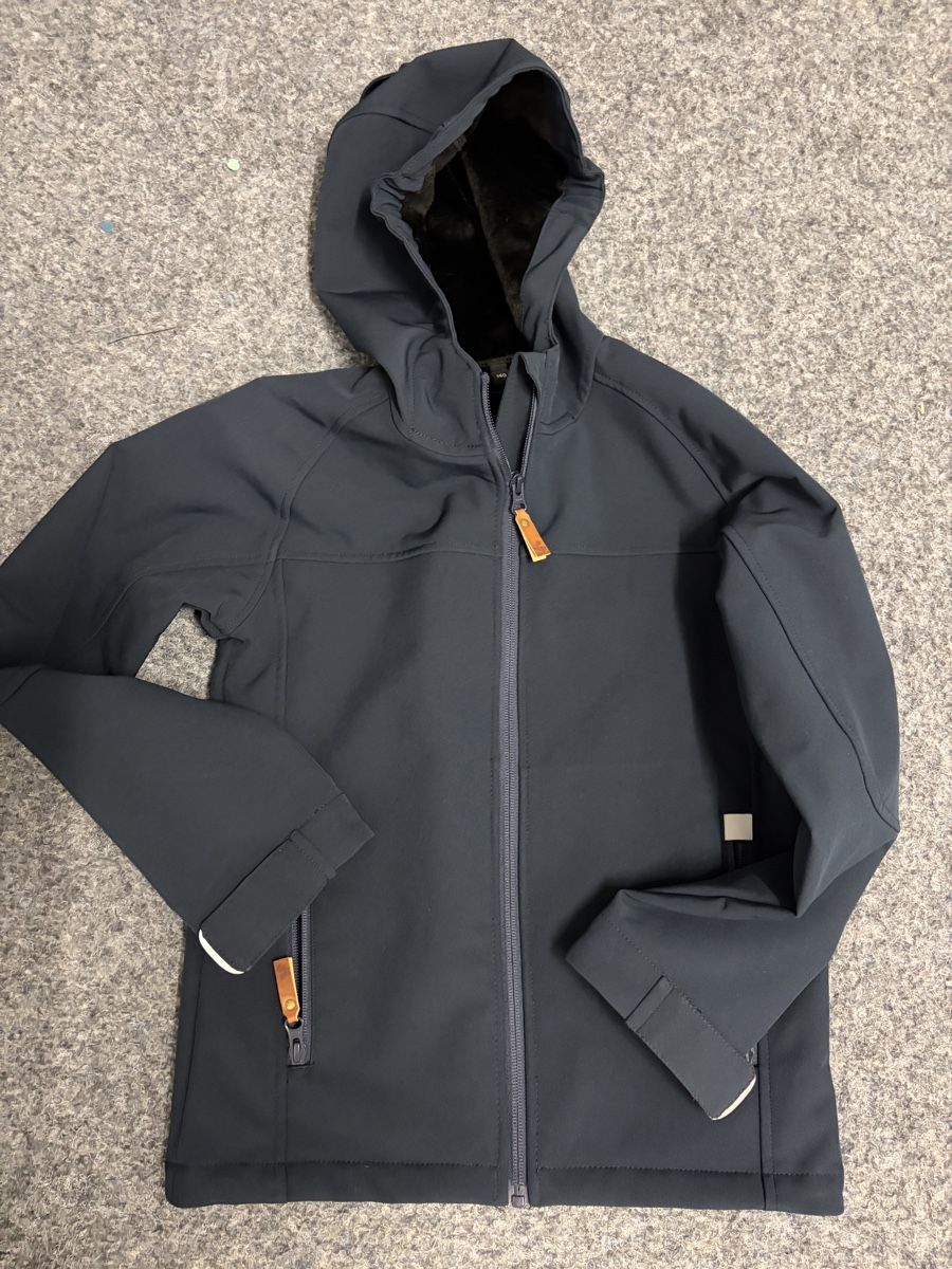 Rukka Giacche: Rukka Softshell Jacke Grösse 140 mit Kapuze – Usato da Oberkirch LU venduto da moia76